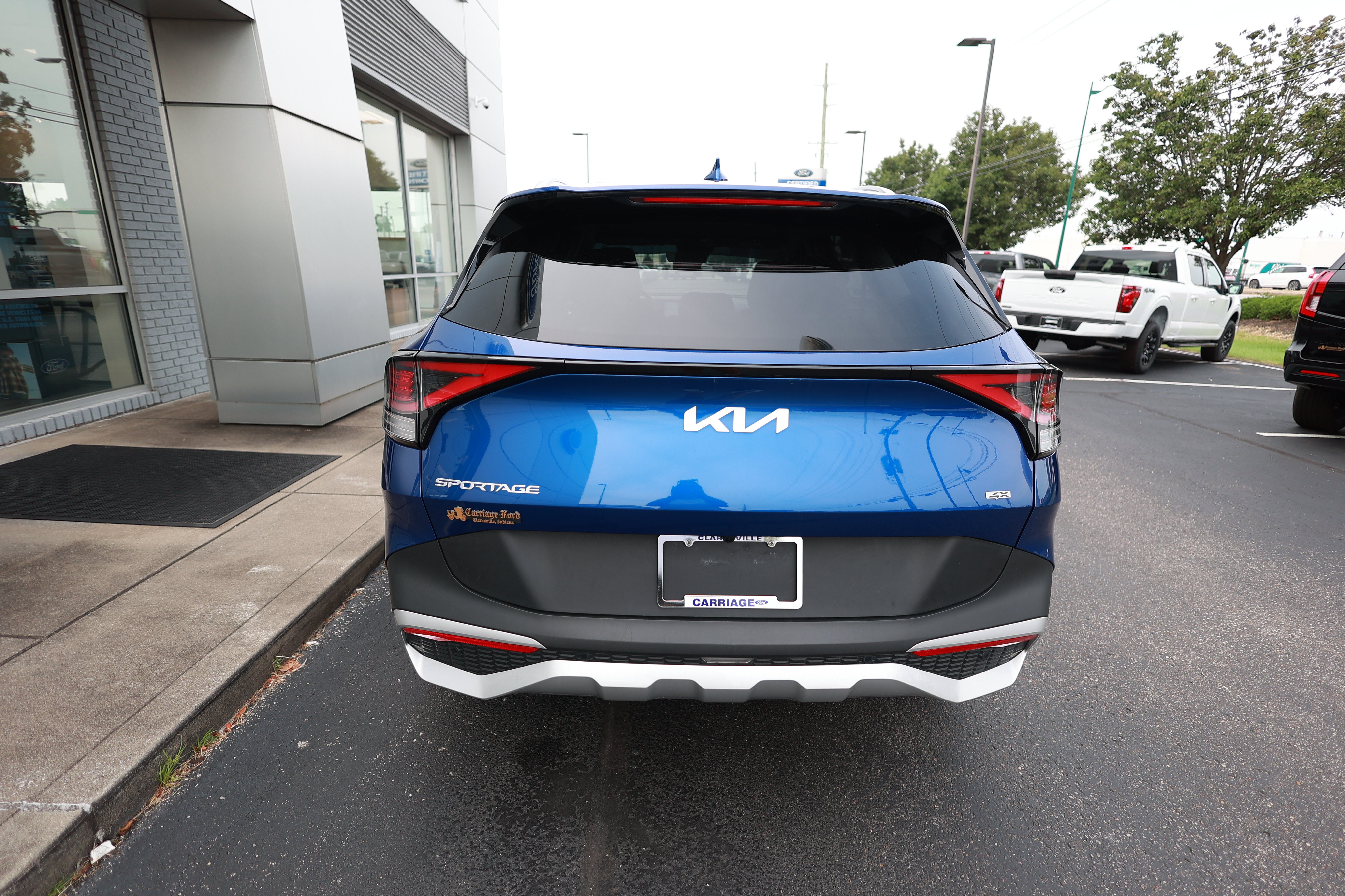2025 Kia Sportage EX